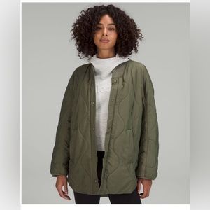 Lululemon Quilted Light Insulated Jacket Size 4 Medium Olive